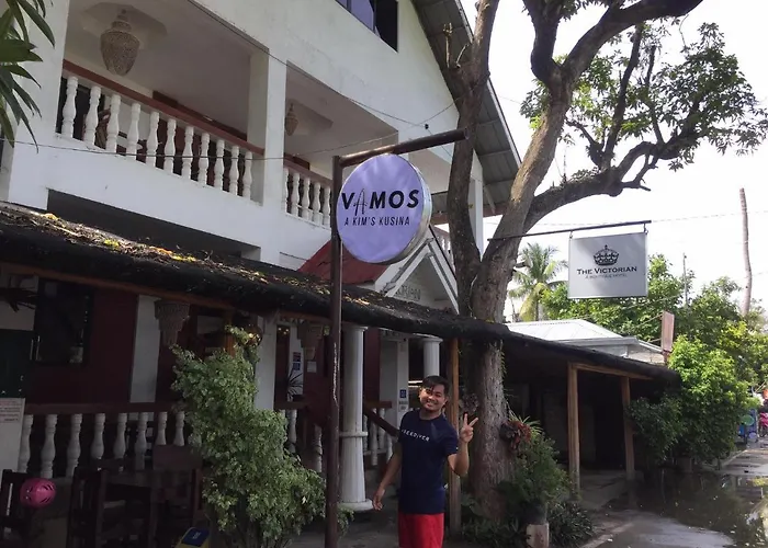Hotel The Victorian Bantayan Island Pooc