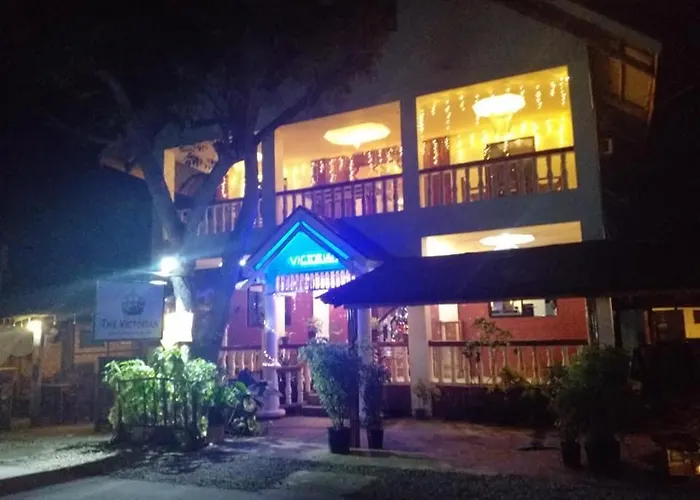 Hotel The Victorian Bantayan Island 3*