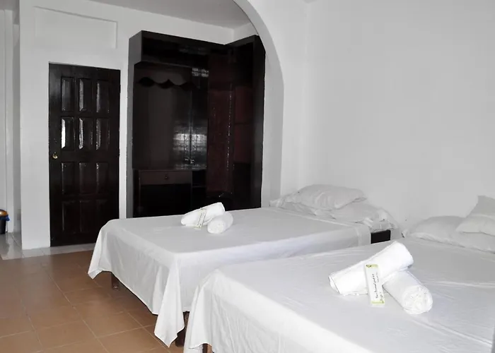 Hotel The Victorian Bantayan Island Pooc