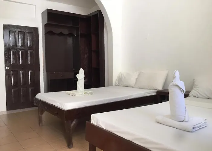The Victorian Bantayan Island Hotel 3*